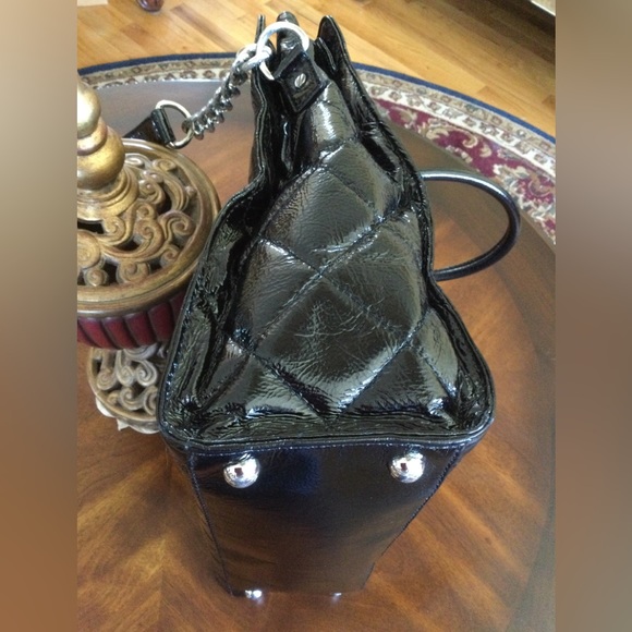 Michael Kors HAMILTON Black PATENT LEATHER Quilted Satchel Handbag Shoulder Bag - Picture 14 of 15